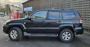TOYOTA LAND CRUISER 120 (2 foto / 7)