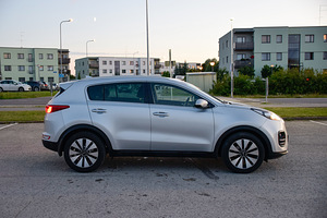 Kia sportage 1.7 d (4 foto / 14)