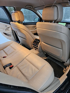 BMW 530d X-drive (12 фото из 12)