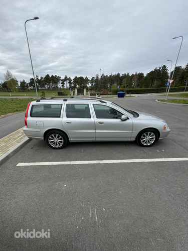 Volvo v70 (foto #7)