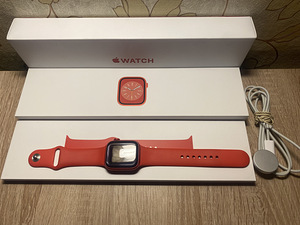 Apple watch 8 Product Red