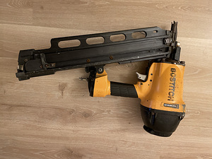 NAELAPÜSTOL BOSTITCH N89RH17-2 (2 foto / 3)