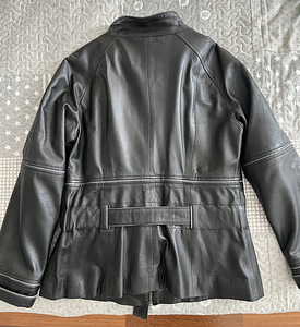 Кожаная женская куртка XL (3 фото из 5)
