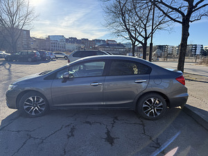 Продается: Honda Civic (6 фото из 15)