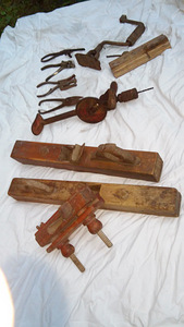 Vanaaegsed tööriistad