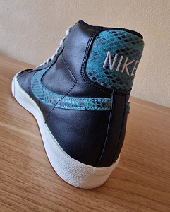 Кроссовки Nike Blazer Mid (6 фото из 8)