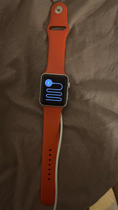Спортивные часы Apple Watch (1 фото из 3)