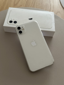 iPhone 11 128gb BH 78% (2 foto / 4)