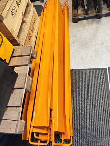 Tõstuki kahvlipikendused 2080x150x50mm, (1 paar) (1 foto / 1)