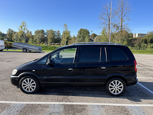 Opel zafira 2.2 92kw (3 foto / 7)