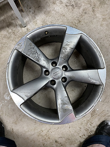 Оригинальные Audi r20 (2 фото из 6)