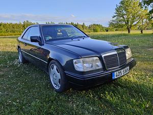 Mercedes-Benz 320 CE (2 foto / 15)