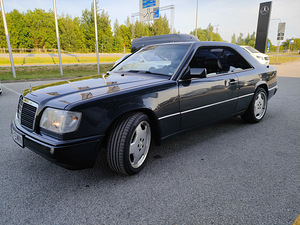 Mercedes-Benz 320 CE (5 foto / 15)