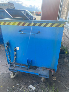 Scrap bucket (chip container) (6 foto / 7)