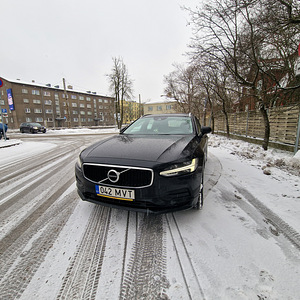 Volvo v90 D4 (2 foto / 13)