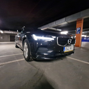 Volvo v90 D4 (6 foto / 13)