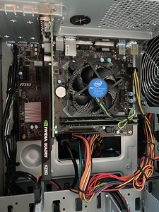 Gaming PC i7-7700/16 RAM/240 SSD/Nvidia K2200 (2 foto / 2)