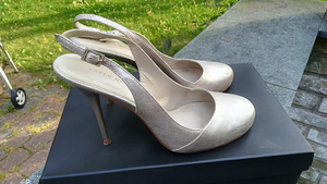Naiste kingad Karen Millen (2 foto / 2)