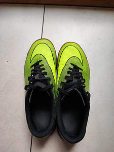 Jalgpalli saaliputsad NIKE (2 foto / 3)
