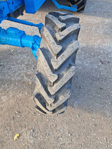 Mtz 82 + kallutav käru + varuosad + VAGUDE AJAJA (7 foto / 7)