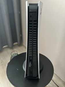 Playstation 5 Digital Edition (2 foto / 4)