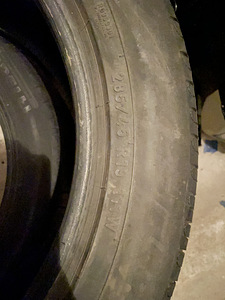 2tk Pirelli 285/45/r19 run flat (4 foto / 4)