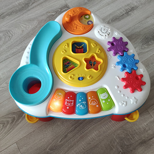 Игрушки (4 фото из 8)