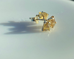 Новые серьги с бриллиантами 0.71 КАРАТ (1 фото из 4)