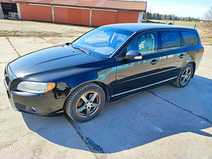 Müüa Volvo V70 (3 foto / 5)