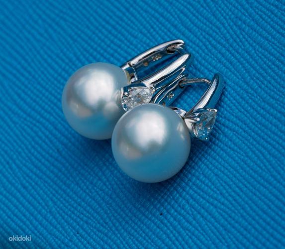 Mikimoto Moonlight White Серьги с жемчугом и бриллиантами Южного моря (фото #2)