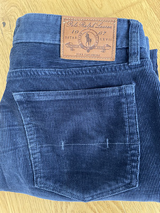 Uueväärsed Ralph Lauren meeste velvetpüksid, suurus 32 (3 foto / 3)