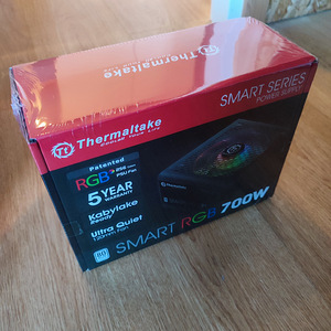 UUS Toiteplokk Thermaltake 700W Smart RGB (3 foto / 4)