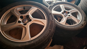 Volvo veljed suverehvidega (3 foto / 4)