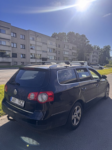 Volkswagen Passat b6 (3 foto / 8)