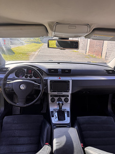 Volkswagen Passat b6 (7 foto / 8)