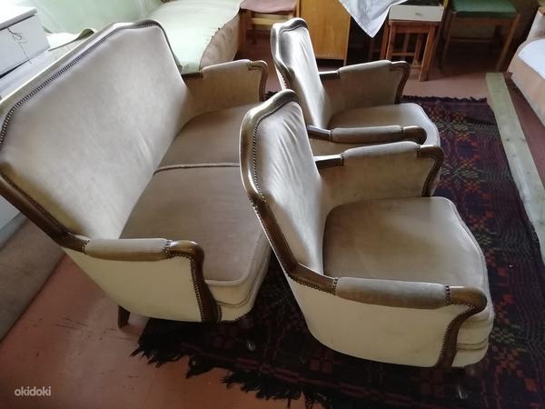 Антикварные диван и 2 кресла (фото #1)