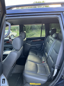 Toyota Land Cruiser 120 (6 foto / 10)