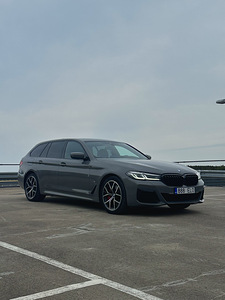 BMW G31 530d 210kW (1 foto / 13)