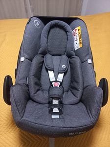 Люлька maxi-cosi cabriofix и основа isofix (1 фото из 8)