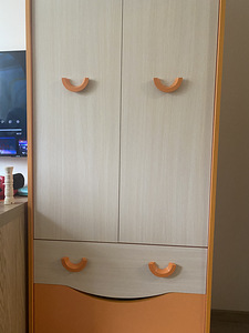 2 riidekappi 10 euro eest (1 foto / 5)