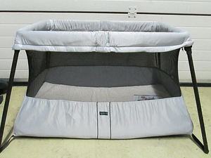 Детская кроватка Babybjörn (1 фото из 3)