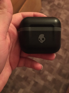 Skullcandy juhtmevabad kõrvaklapid (7 foto / 10)
