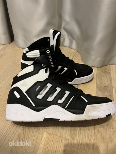 Adidas кроссовки, как новые, 42р (фото #1)