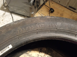 Pirelli Cinturato P7 205/55/r17 95v (2 foto / 2)