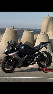 Suzuki (4 фото из 6)