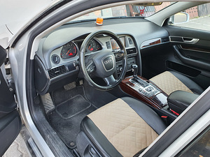 Audi A6 3.0 quattro, 210 Kw (2 foto / 3)