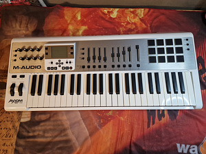 M-Audio Axiom Air 49 MIDI (1 foto / 5)