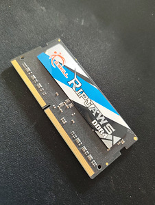 G.SKILL Ripjaws 8GB DDR4 2400MHz CL16 SODIMM (1 foto / 2)