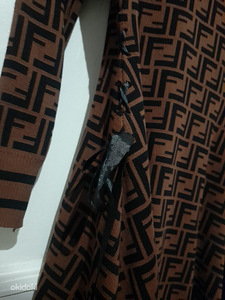FENDI uus 34 (2 foto / 2)