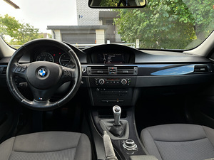BMW 320 2.0 130kW Facelift (8 foto / 9)